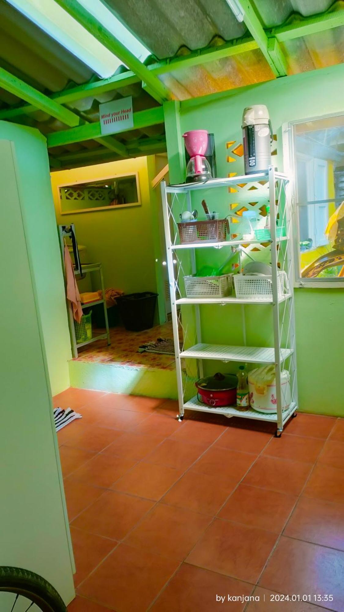Home Stay At Tapae Chiang Mai Exteriör bild