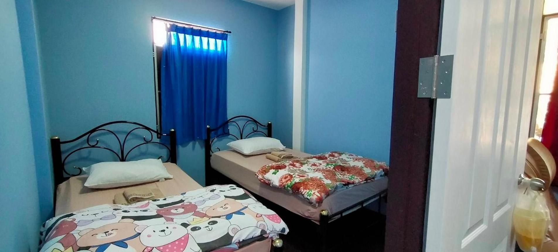 Home Stay At Tapae Chiang Mai Exteriör bild